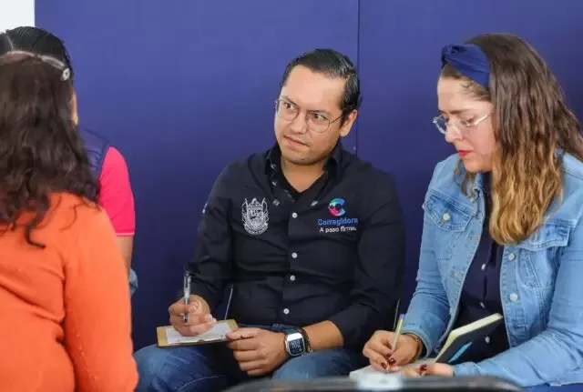 Lleva Chepe Guerrero la Jornada Corregidora Contigo a La Negreta