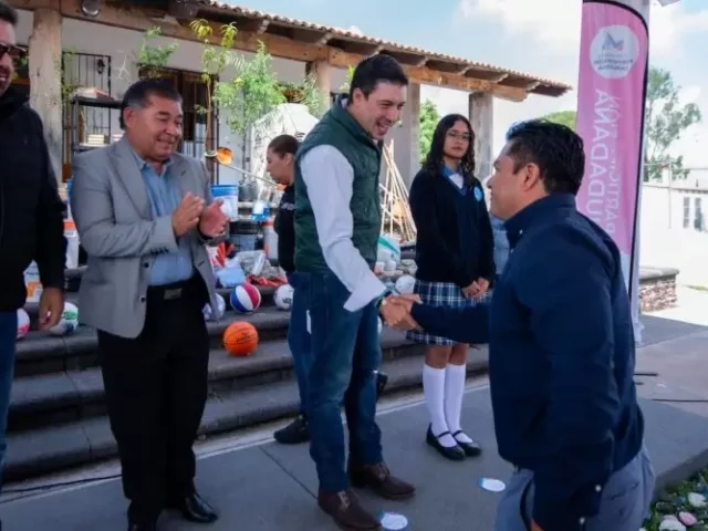 Rehabilitan de manera comunitaria plantel del CETAC en El Marqués