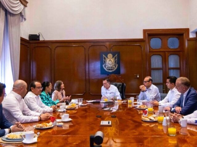 Se reúne Kuri con líderes de cámaras empresariales queretana
