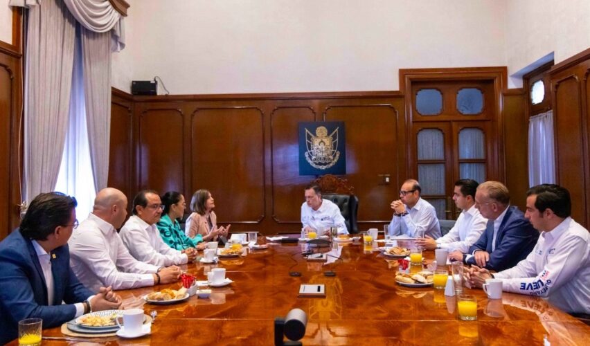 Lee más sobre el artículo Se reúne Kuri con líderes de cámaras empresariales queretana