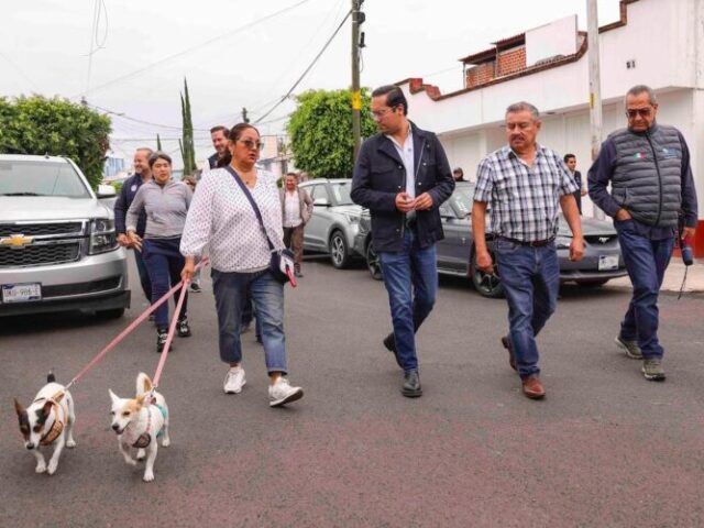 Chepe Guerrero entrega renovación de vialidades en Villas Campestre