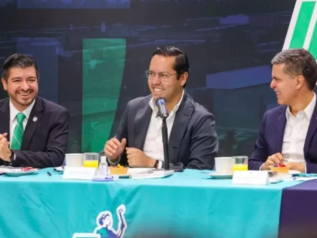 Participa Chepe Guerrero en sesión de la comisión de educación de Coparmex