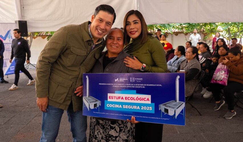 Lee más sobre el artículo Rodrigo Monsalvo entrega 500 estufas ecológicas en El Marqués