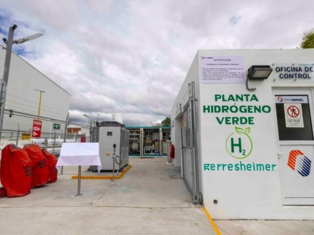 Inaugura Kuri primera planta de hidrógeno verde del país