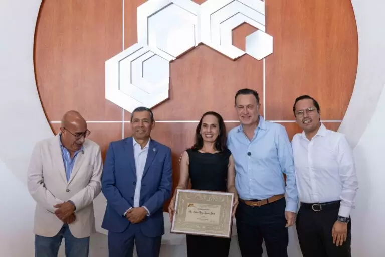 Lee más sobre el artículo Reconoce Kuri a arquitectos en el diseño de un Querétaro con rumbo