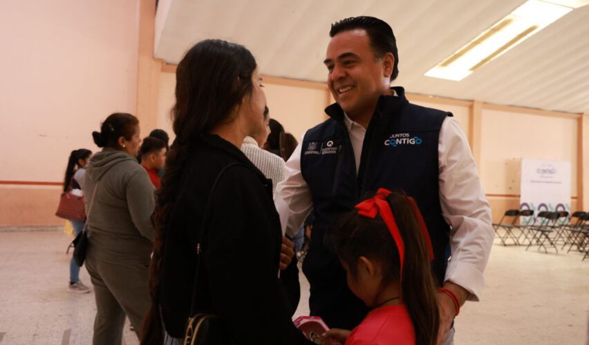 Lee más sobre el artículo Supervisa Luis Nava entrega de Tarjetas Contigo a familias de Huimilpan