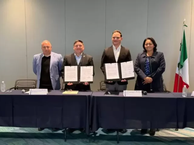 Ciudad de Querétaro firma convenio con Morelia para fortalecer finanzas