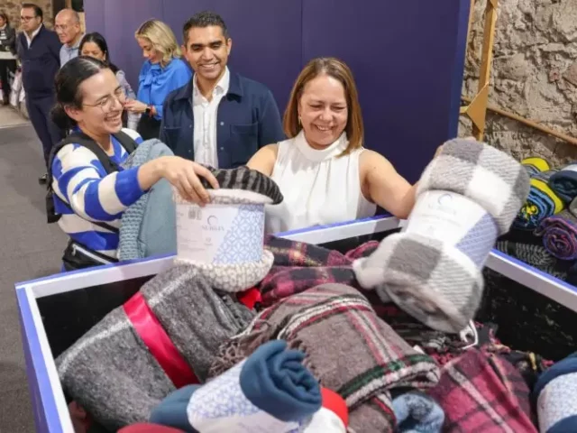Gaby Trápala arranca la Colecta Invernal 2025 para abrigar a quienes más lo necesitan