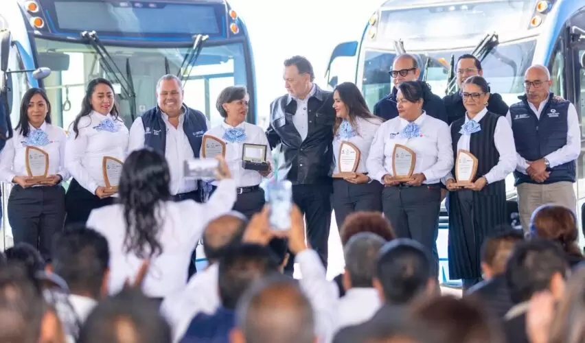 Lee más sobre el artículo Inauguró Kuri segunda etapa de patio de maniobras de Qrobús; resguarda 400 unidades