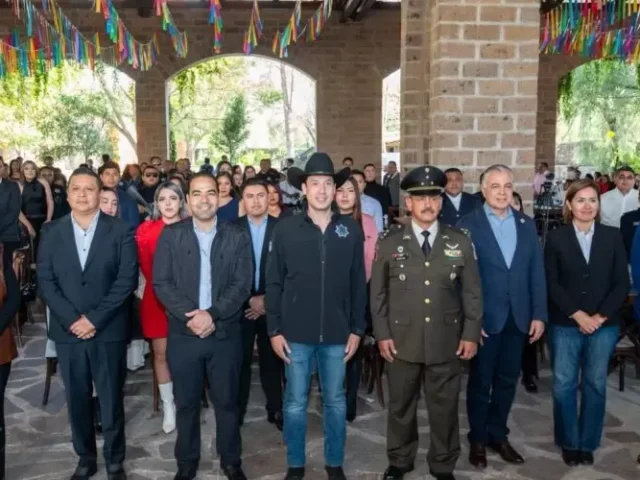 Anuncia Rodrigo Monsalvo incremento salarial para policías de El Marqués