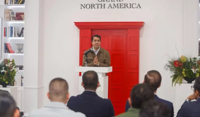 Lee más sobre el artículo Acude Felifer Macías a la inauguración del Centro de Liderazgo Leadership Center “The Grand North America”