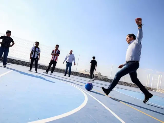 Chepe Guerrero inaugura parque y cancha en la colonia El Paraíso