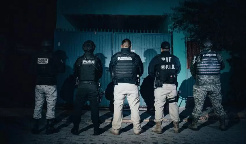 Lee más sobre el artículo Da continuidad Sinergia por Querétaro a cateos por fraude y cumplimenta 6 aprehensiones más