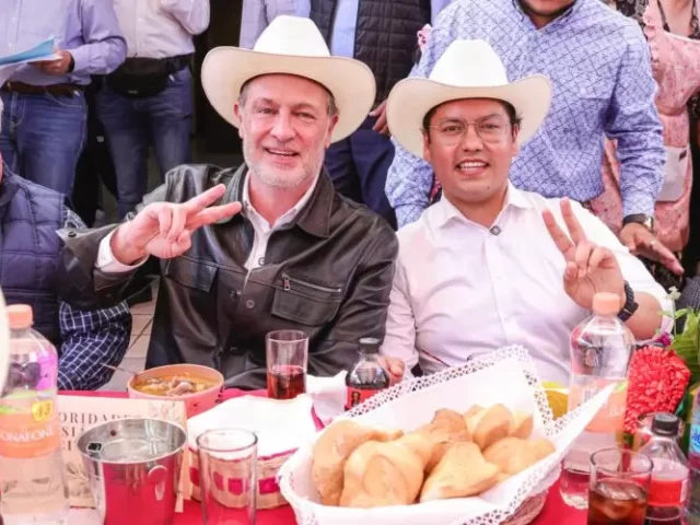 Asisten Mauricio Kuri y Chepe Guerrero al Tradicional Caldo, en El Pueblito