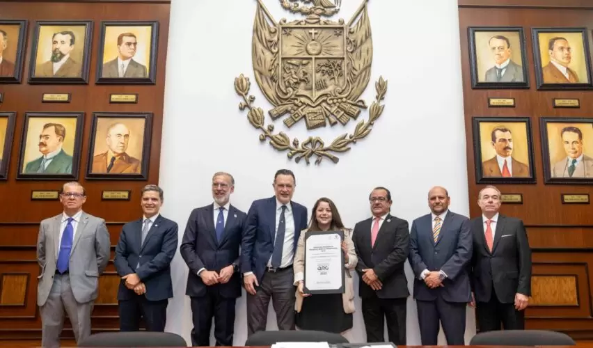 Lee más sobre el artículo Reconoce Gobernador a empresarios queretanos