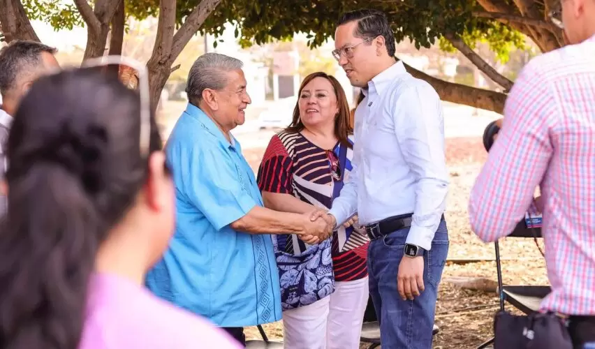 Lee más sobre el artículo Chepe Guerrero se reúne con vecinos de Paseos del Bosque