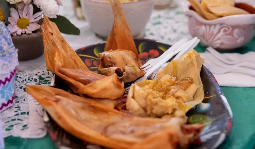 Lee más sobre el artículo Premian a los mejores tamales, atoles y chanclas en Concurso Nacional de San Juan del Río