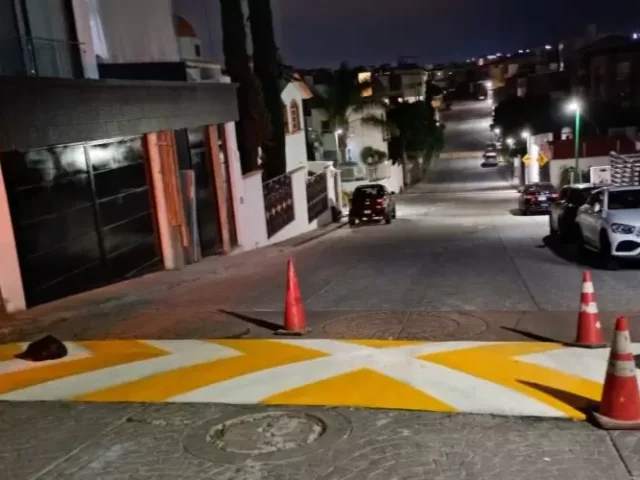 Refuerzan mantenimiento vial en municipio de Querétaro en inicio de 2026