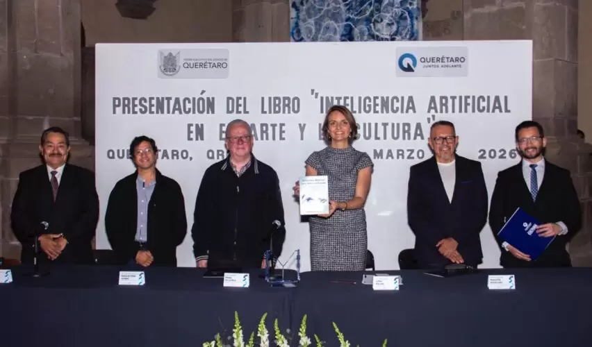 Lee más sobre el artículo Presentaron en Querétaro libro “Inteligencia artificial en el arte y la cultura”