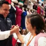 Visita Luis Nava mercado Reforma, de San Juan del Río