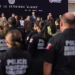 Chepe Guerrero anunció beneficios en comida y educación para policías de Corregidora