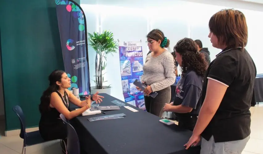 Lee más sobre el artículo Corregidora da más de 23 mil servicios de salud, educación, empleo y cultura a jóvenes