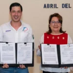 Firma Rodrigo Monsalvo convenio de colaboración con el INAH