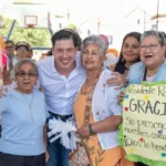 Entrega Monsalvo apoyos alimentarios a adultos mayores de El Marqués