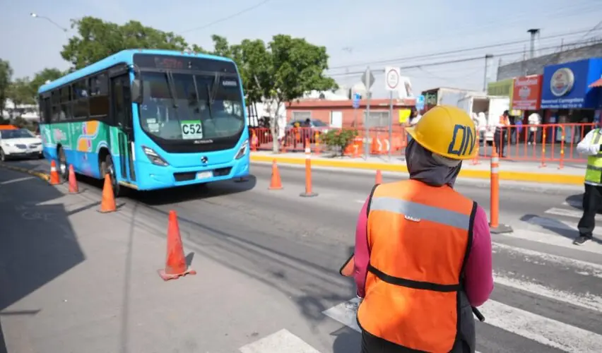 Lee más sobre el artículo Refuerzan operativo en av. Corregidora Norte por obra del tren México-Querétaro