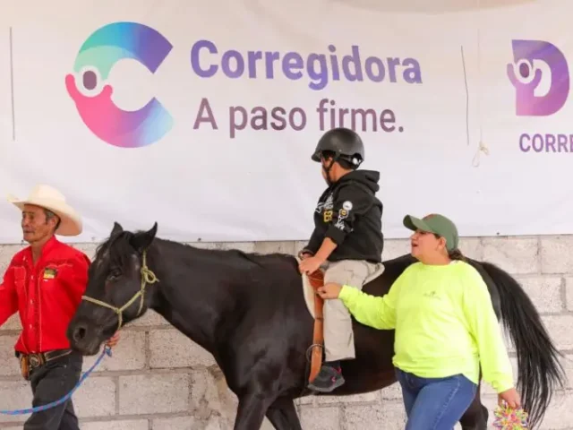 Transforma vidas DIF Corregidora con 2 mil sesiones gratuitas de equinoterapia