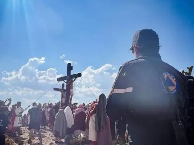 Reporta El Marqués saldo blanco en representaciones del Viacrucis