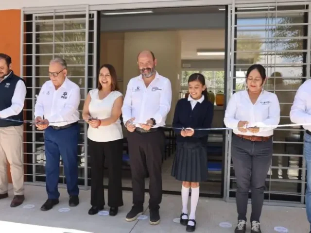 Entrega SEDIF nueva Aula Cocina y su equipamiento en Corregidora