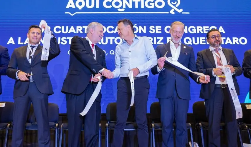 Lee más sobre el artículo Inauguró gobernador Kuri cumbre de proveedores automotrices en Centro de Congresos