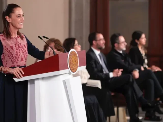 Sheinbaum presentó programa de cátedras para investigadores en el extranjero