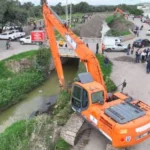 Apoya CEI trabajos de desazolve en poniente de la capital queretana