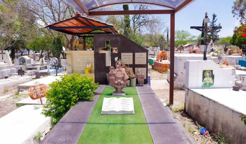Lee más sobre el artículo Corregidora invita a aprovechar descuentos de Campaña de Exhumación