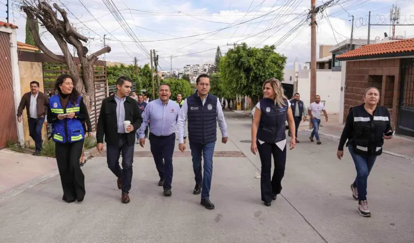Lee más sobre el artículo Supervisa Chepe Guerrero reparación de socavones en Tejeda