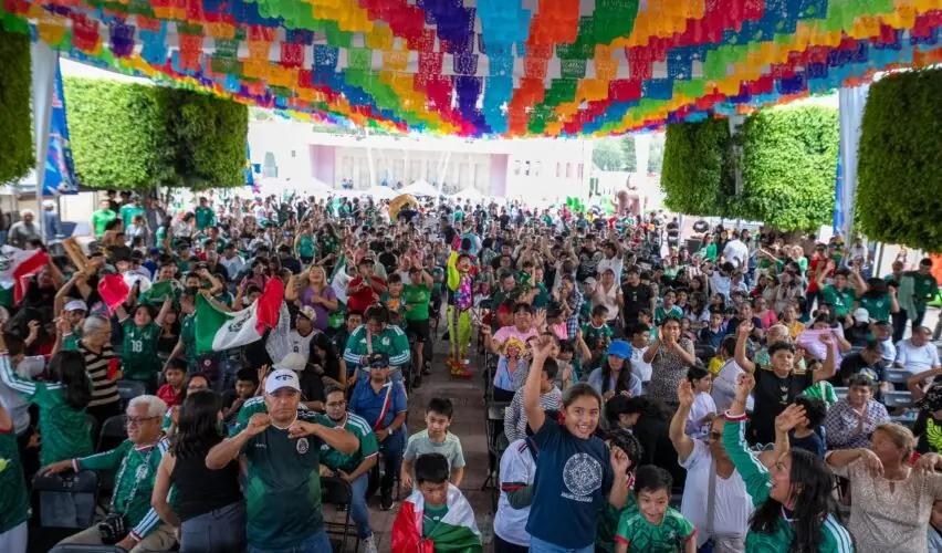 Lee más sobre el artículo Reúne El Marqués a cientos de familias con la jornada “Vive el Futbol”