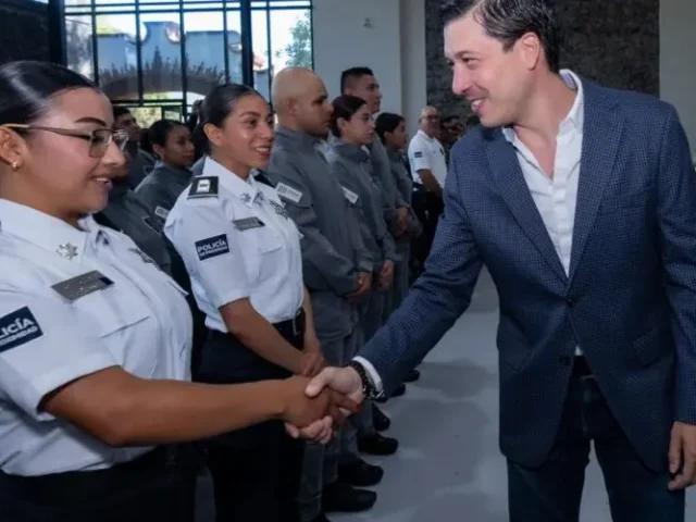 Encabeza Monsalvo toma de protesta de 38 nuevos elementos de seguridad en El Marqués