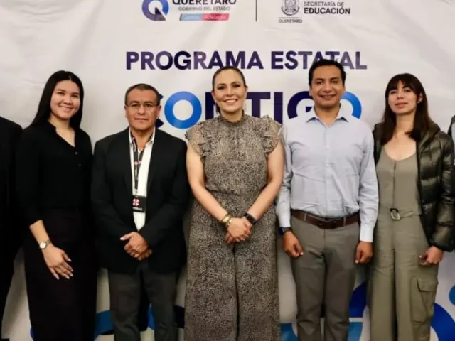 Reconoce Martha Soto a participantes del programa Contigo en la Escuela