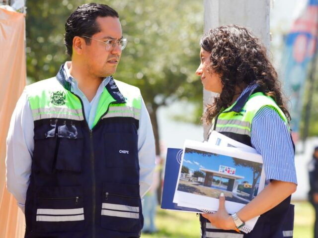 Chepe Guerrero supervisa construcción y mejoramiento de parques públicos