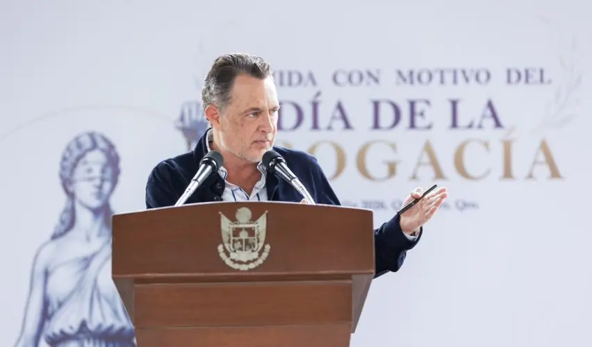 Lee más sobre el artículo Contribuye comunidad jurídica a sostener el Querétaro que hemos construido: Kuri