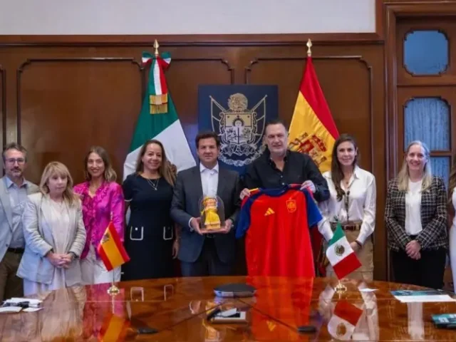 Kuri fortalece lazos con Ayuntamiento de Las Rozas de Madrid