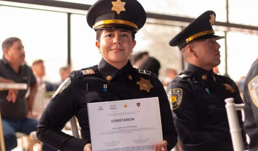 Lee más sobre el artículo Egresan 97 oficiales y agentes de la policía municipal de Querétaro en 2026