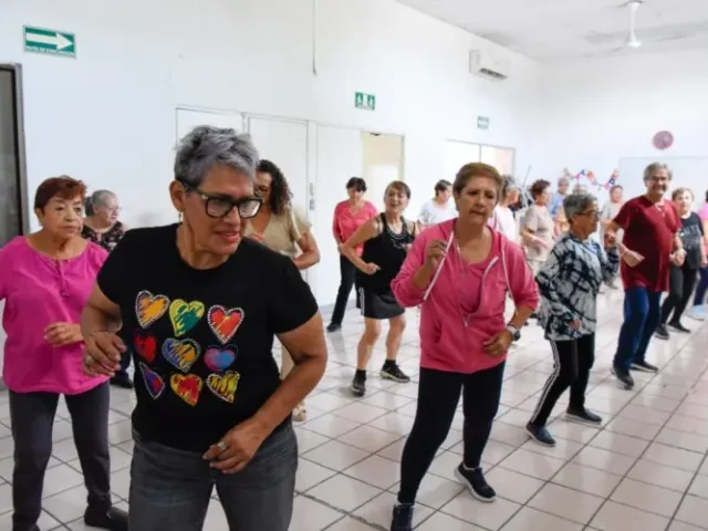 Invita DIF Corregidora a personas adultas mayores a talleres y servicios especializados