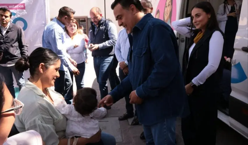 Lee más sobre el artículo Lleva Luis Nava apoyos para el cuidado de las familia a Tequisquiapan