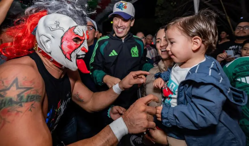 Lee más sobre el artículo Rodrigo Monsalvo convive con familias durante jornada en La Pradera