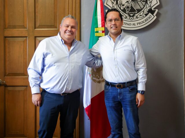 AMEQ y Cabildo Metropolitano impulsan app digital para dar seguimiento a servicios de grúa