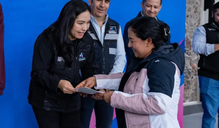 Lee más sobre el artículo Facilitan trámites y acceso a servicios para mujeres de El Marqués