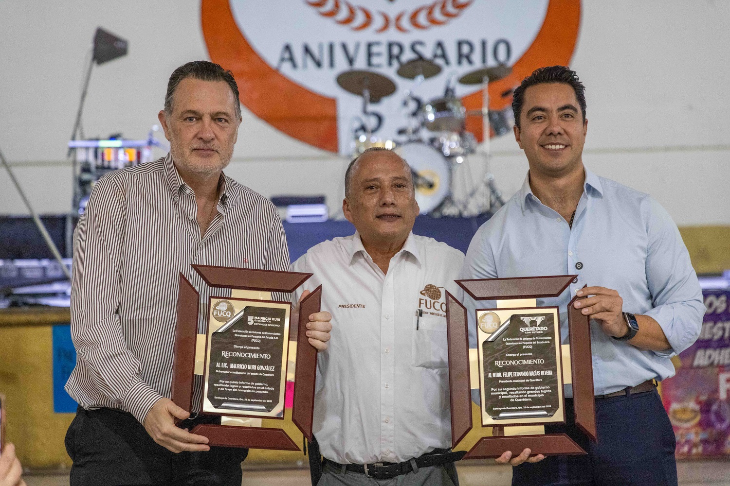 Lee más sobre el artículo Refrenda Mauricio Kuri compromiso para fortalecer al comercio en pequeño